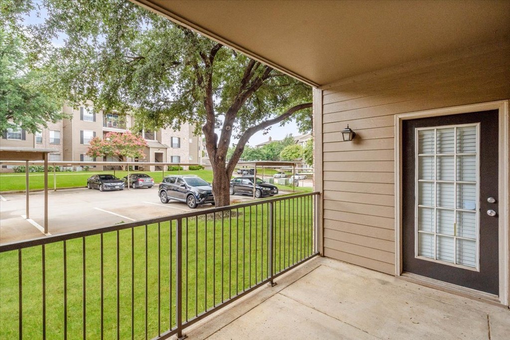 The Clairborne Apartment Homes, 2355 Highway 360 N., Grand Prairie, TX RentCafe